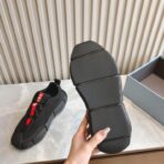 PRADA普拉达男士系带皮革休闲运动鞋黑色 - Imagem 2