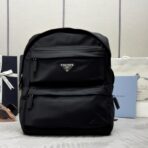 Prada Re-Nylon 双肩背包