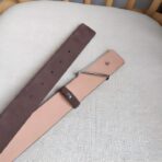 Prada 帆布三角形徽标腰带  红棕色白边 - Imagem 4