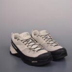 SALOMON X-ALP MM6 MAISON MARGIELA户外运动鞋（浅灰黑拼色款）