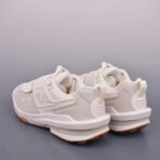 Sacai x Nike Zegamadome SP 联名款机能风休闲运动鞋 米白色 - 图片 4