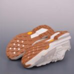 Sacai x Nike Zegamadome SP 联名款机能风休闲运动鞋 米白色 - 图片 3