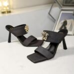 VERSACE Medusa Aevitas Mule Sandals 黑色蛇纹皮革美杜莎装饰高跟穆勒鞋 - 图片 3
