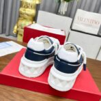 Valentino Garavani One Stud XL Low-Top Trainer（华伦天奴 Garavani One Stud XL 低帮运动鞋）白蓝拼色 - 图片 2