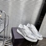 Valentino ONE STUD 小牛皮绑带运动鞋 银色 - 图片 4