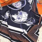 爱马仕最具代表性的丝巾 精致手工卷边 - Imagem 4