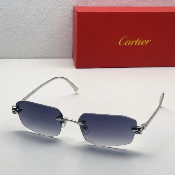 卡地亚（Cartier）Panthère 系列无框豹头太阳镜