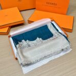 爱马家双面同色 轻薄透气长巾 - 图片 2