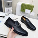 古驰 Horsebit 1955 乐福鞋（Gucci Horsebit 1955 Loafer）哑光黑色 - 图片 3
