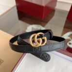 古驰（Gucci）双 G 压纹皮革金色双 G 扣腰带
