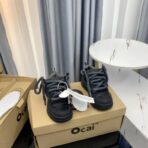 Ocai Vibe 系列黑色厚底面包鞋