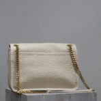 圣罗兰（Saint Laurent）NIKI 复古白色粒面小羊皮链条包  大号 - Imagem 4