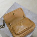 圣罗兰（Saint Laurent）Niki mini 土黄色粒面小羊皮链条包 - 图片 4