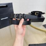 圣罗兰（Saint Laurent）黑色小牛皮银色板扣男士腰带 - Imagem 3