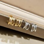 宝格丽 B.ZERO1 系列螺旋镶钻耳钉 - Image 2