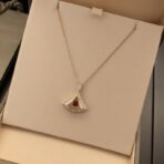 宝格丽DIVAS' DREAM系列18K玫瑰金项链 - Imagem 4