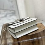 宝格丽（Bulgari）Serpenti Forever Day-to-Night 系列珍珠白色小牛皮单肩包 - Imagem 2