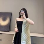 巴宝莉(Burberry) 全智贤同款双面格子围巾 浅绿色 - 图片 2