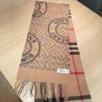 巴宝莉(Burberry) 双面徽章格子羊绒围巾 黑咖啡拼色