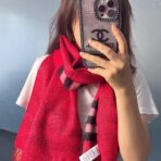 巴宝莉(Burberry) 双面格纹金属线羊绒围巾 红色 - 图片 4