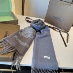 巴宝莉(Burberry) 双面秋冬围巾 浅蓝浅灰拼色 - Image 2