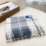 巴宝莉(Burberry) 爆款双面格子羊绒围巾 蓝色