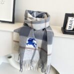 巴宝莉(Burberry) 爆款双面格子羊绒围巾 蓝色 - 图片 4