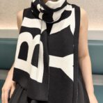 巴宝莉(Burberry)【经典战马】针织围巾 黑白拼色 - 图片 3