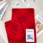 巴宝莉(Burberry)带帽款羊绒羊毛混纺围巾送专柜新款别针 红色