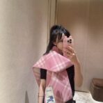 巴宝莉(Burberry)格纹围巾 浅粉色 - 图片 4