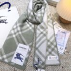 巴宝莉(Burberry)格纹围巾 浅绿色 - 图片 3