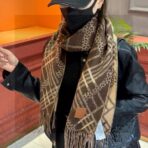 巴宝莉(Burberry)秋冬双面格子围巾 棕色 - 图片 2