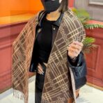 巴宝莉(Burberry)秋冬双面格子围巾 棕色 - 图片 3