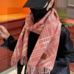 巴宝莉(Burberry)秋冬双面格子围巾 浅粉色 - 图片 2