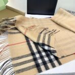 巴宝莉(Burberry)经典格子搭配时尚拼色披肩 杏色 - 图片 4