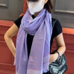 巴宝莉(Burberry)马标刺绣logo轻盈格纹围巾 紫色 - 图片 3