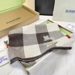 巴宝莉(Burberry)高端羊绒针织围巾 灰白拼色