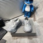 巴黎世家 Balenciaga Runner 系列休闲跑鞋（全灰色款） - 图片 2