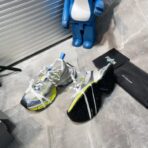 巴黎世家 Track 系列厚底镂空老爹鞋（白黄灰拼色款） - Imagem 3