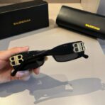 巴黎世家（Balenciaga）金标黑方框太阳镜 - 图片 2