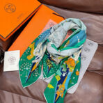 手工卷边丝绒方巾（30%桑蚕丝70%羊绒） - 图片 2