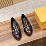 托德斯新款乐福鞋 中性风乐福鞋棕褐色