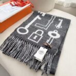 新款2025爱马仕男女款围巾 灰色款