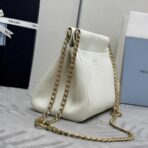 普拉达 (Prada)  白色小牛皮翻盖链条Enchaîné手袋 - 图片 2