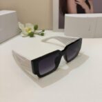 普拉达 Symbole 系列太阳镜 黑框