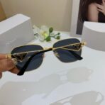 普拉达（PRADA）Symbole 系列浅金色金属框三角标识太阳镜 - 图片 3