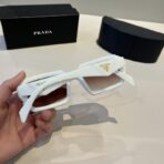 普拉达（PRADA）Symbole 系列醋酸纤维白色几何框太阳镜 - 图片 4