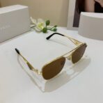 普拉达（PRADA）Symbole 系列金色金属框棕色镜片三角标识太阳镜