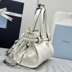 普拉达（Prada）Mini Galleria 白色亮面皮革手提斜挎包 - 图片 4