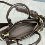 普拉达（Prada）Mini Galleria 褐色亮面皮革手提斜挎包 - Imagem 4